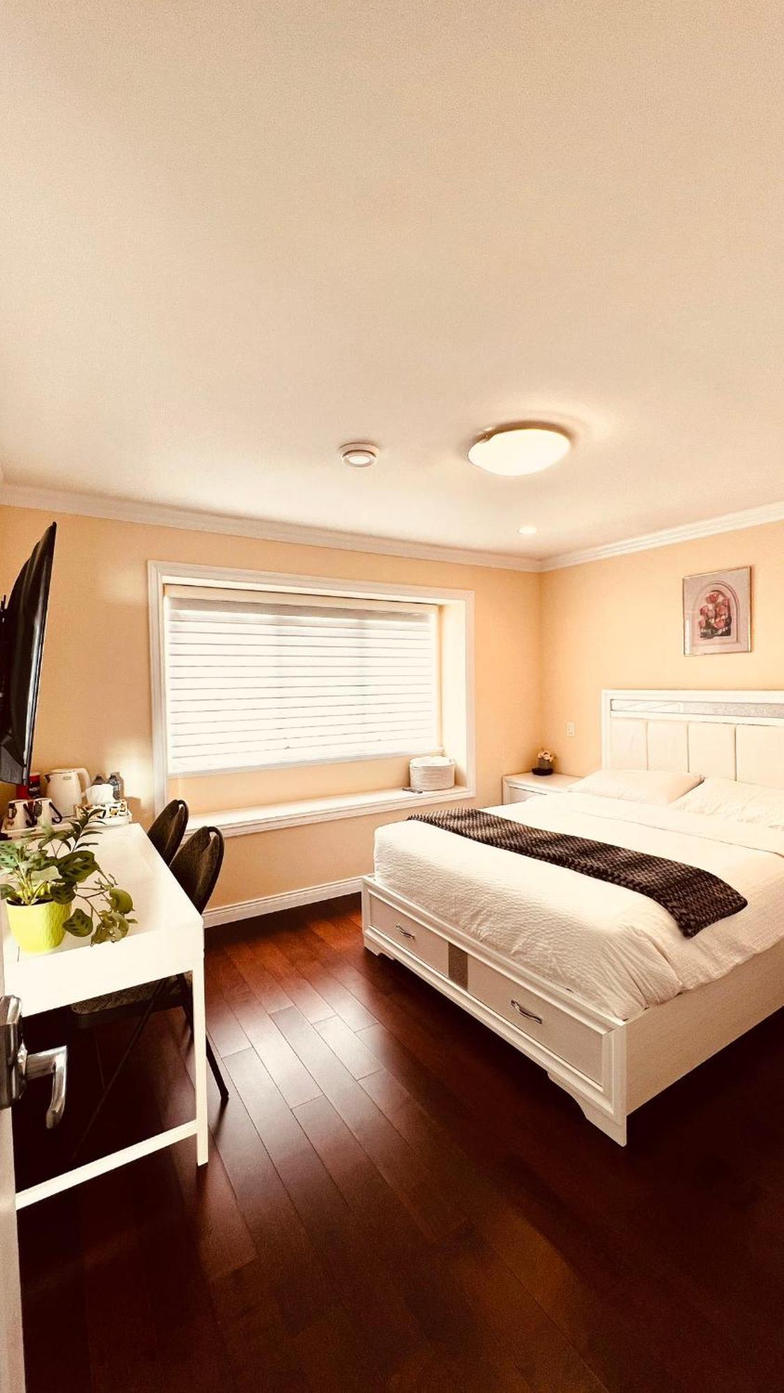 Coze Home In Vancouver Near Yvr Zewnętrze zdjęcie